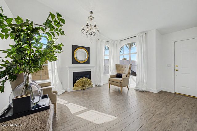 1601 E BARBARITA Avenue, Gilbert, AZ 85234
