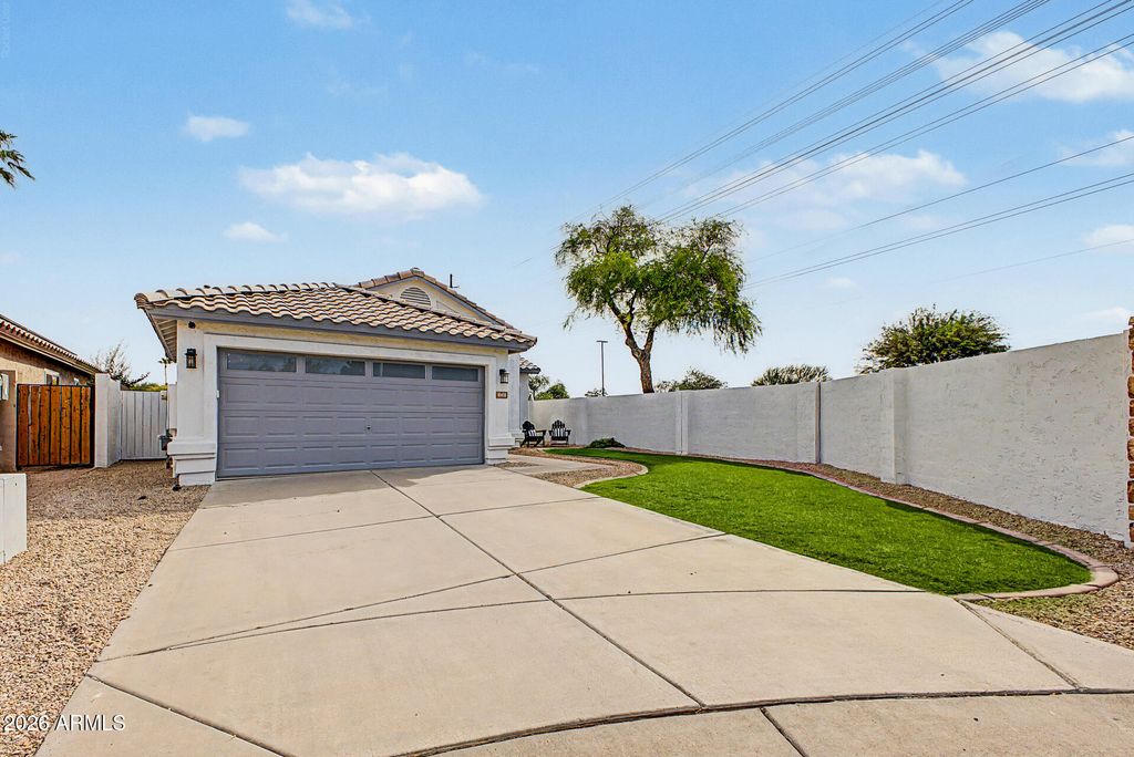 1601 E BARBARITA Avenue, Gilbert, AZ 85234 — photo 2