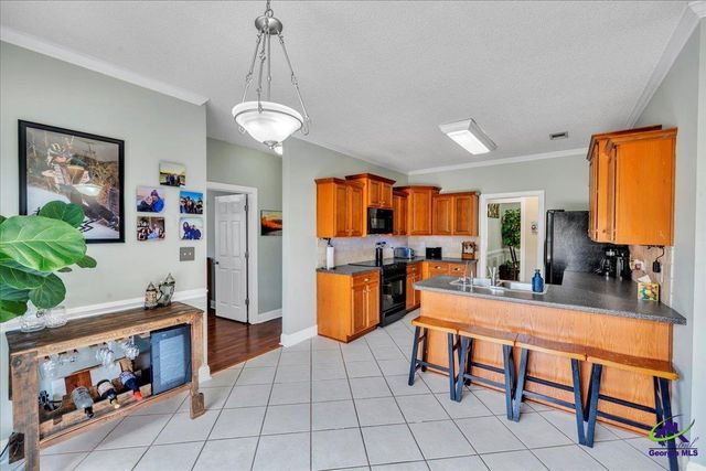 124 Roseine Drive, Warner Robins, GA 31088