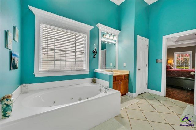 124 Roseine Drive, Warner Robins, GA 31088