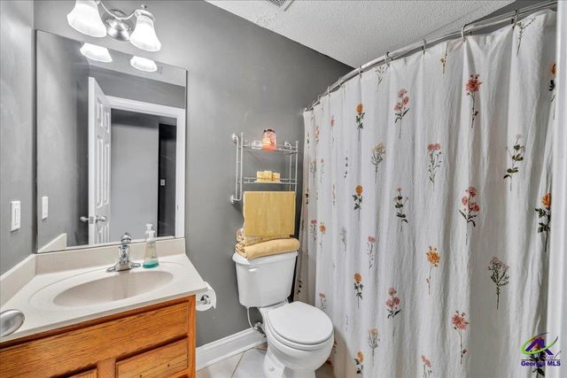 124 Roseine Drive, Warner Robins, GA 31088