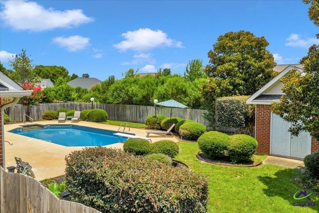 124 Roseine Drive, Warner Robins, GA 31088