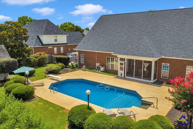 124 Roseine Drive, Warner Robins, GA 31088