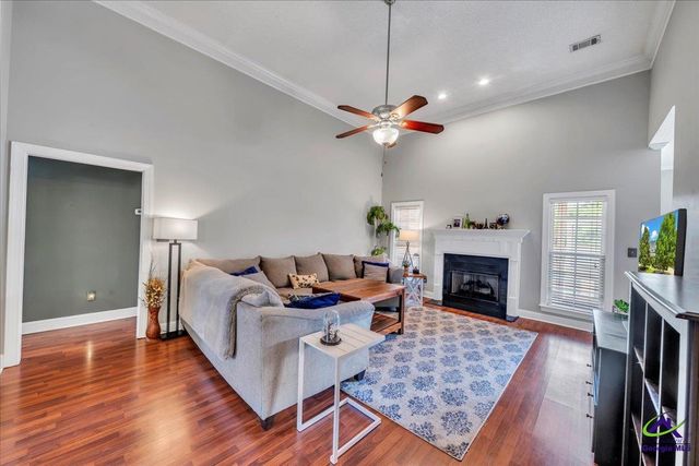 124 Roseine Drive, Warner Robins, GA 31088