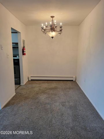 289 Main Street 10f, Spotswood, NJ 08884