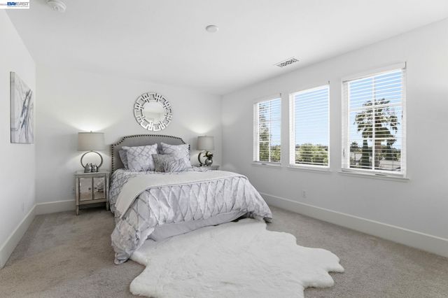 43124 Calle Sagrada, Fremont, CA 94539