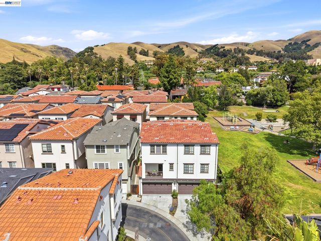 43124 Calle Sagrada, Fremont, CA 94539