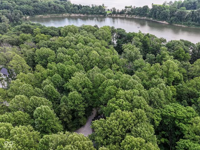 8277 E Lake Shore Drive, Rockville, IN 47872