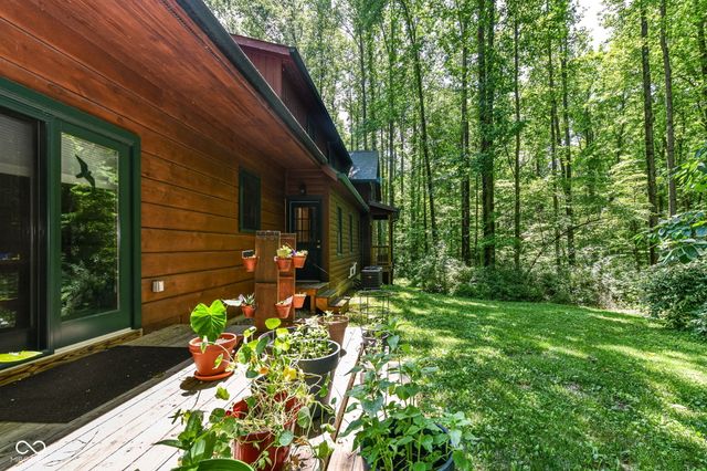 8277 E Lake Shore Drive, Rockville, IN 47872