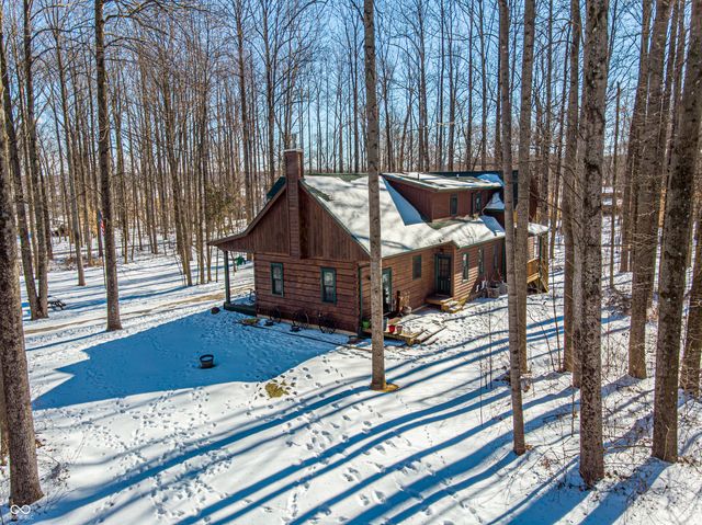 8277 E Lake Shore Drive, Rockville, IN 47872