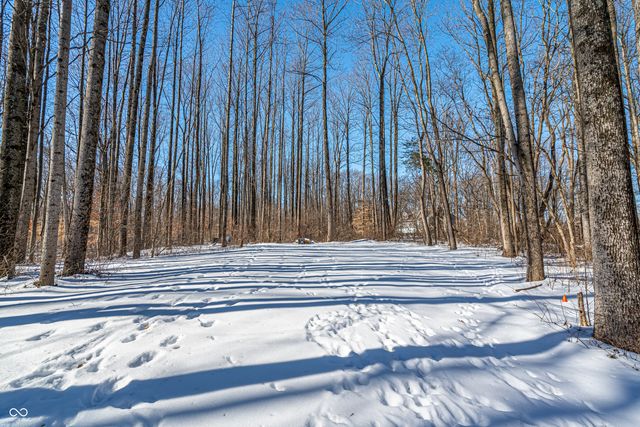 8277 E Lake Shore Drive, Rockville, IN 47872