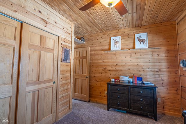 8277 E Lake Shore Drive, Rockville, IN 47872