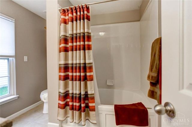 1872 Olde Haley Drive, Washington Twp, OH 45458