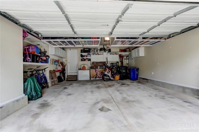 1872 Olde Haley Drive, Washington Twp, OH 45458