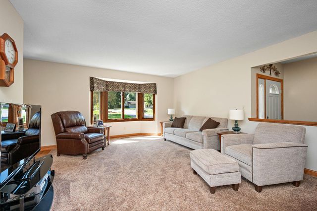 11126 26th Street NE, Saint Michael, MN 55376