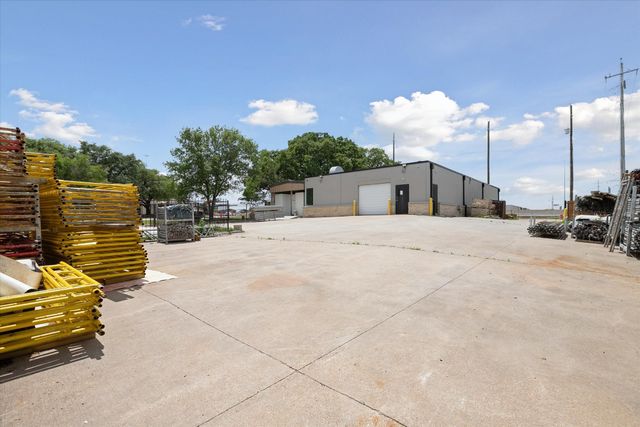 5685 E Loop 820 S, Fort Worth, TX 76119