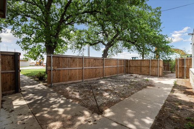 5685 E Loop 820 S, Fort Worth, TX 76119