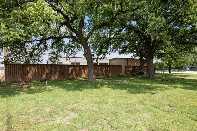 5685 E Loop 820 S, Fort Worth, TX 76119