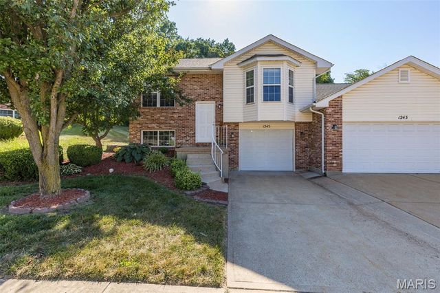 1245 Denali Drive, Festus, MO 63028