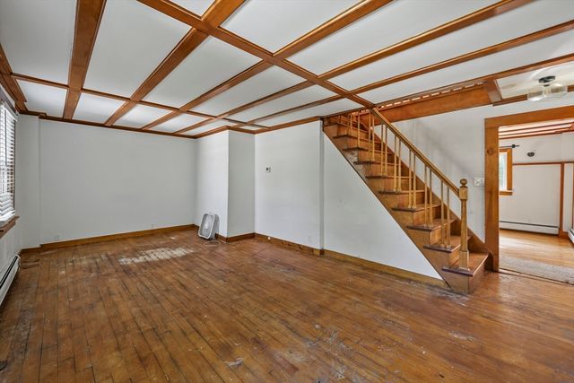 35 Jackson St, North Adams, MA 01247