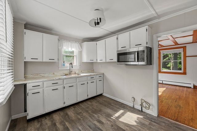 35 Jackson St, North Adams, MA 01247