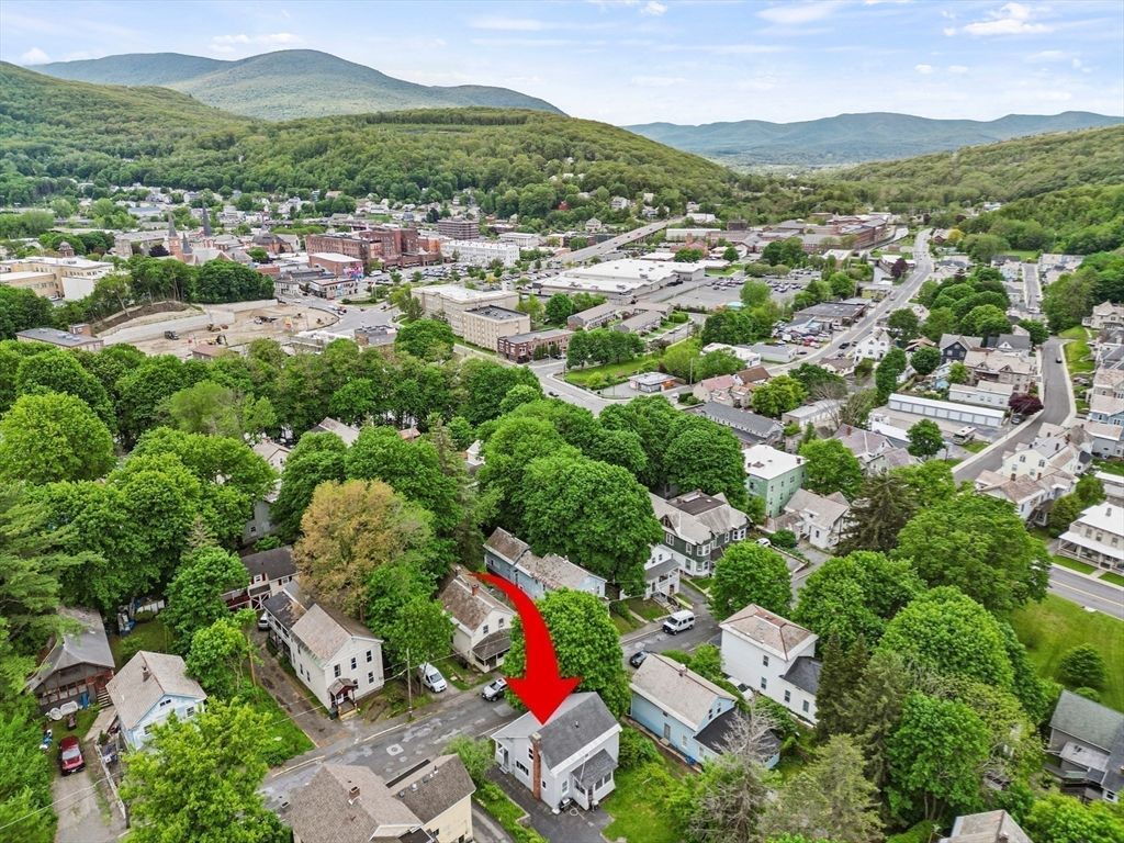 35 Jackson St, North Adams, MA 01247