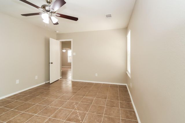 10005 Sterling Place Drive, Conroe, TX 77303