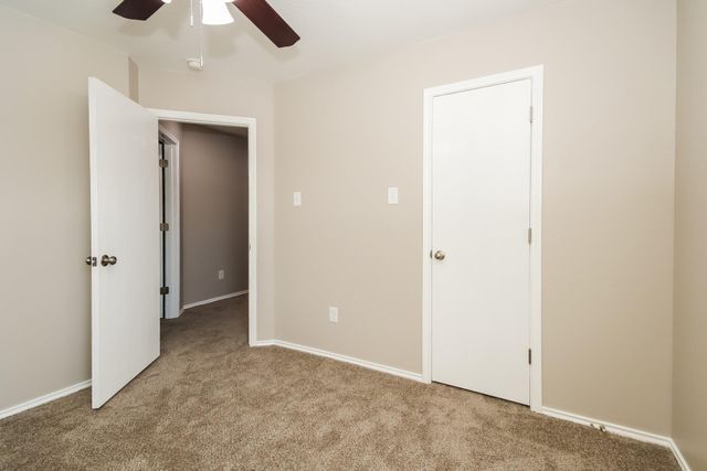 10005 Sterling Place Drive, Conroe, TX 77303