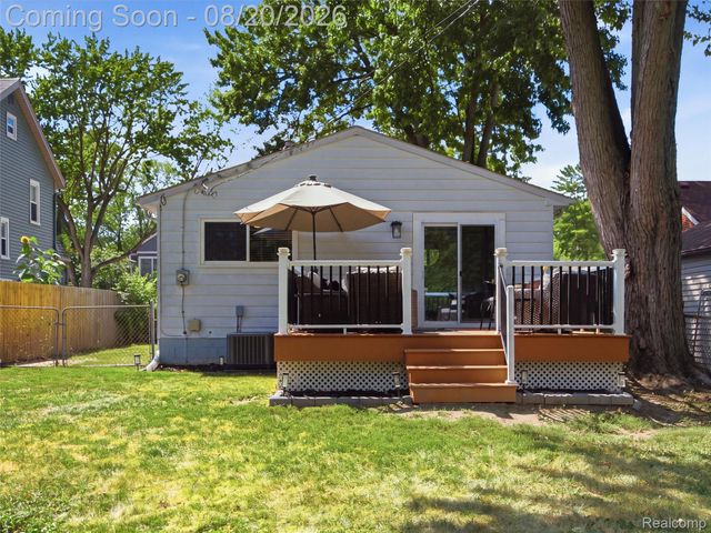 2226 Kipling Avenue, Berkley, MI 48072
