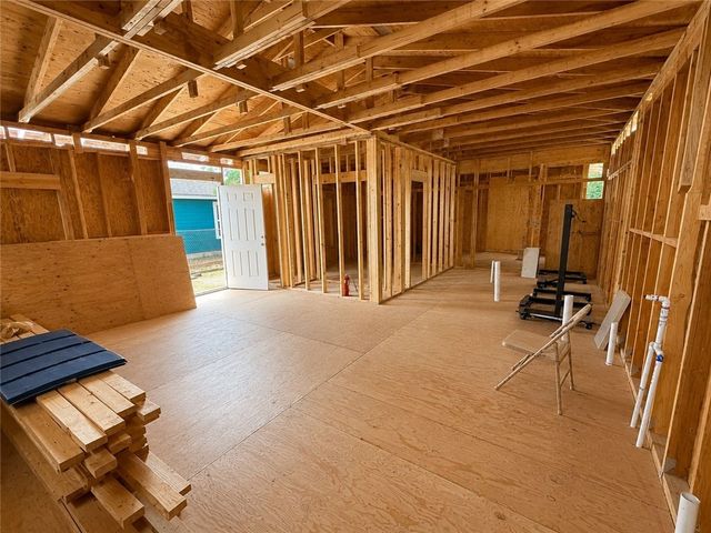 2821 Nogales St, Corpus Christi, TX 78405