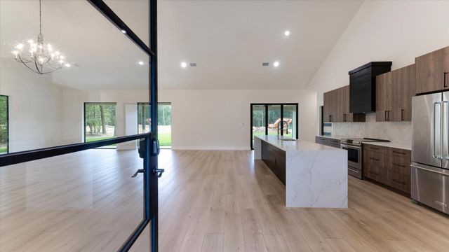 11485 Mockingbird Hill, Conroe, TX 77303