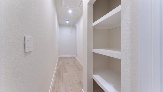 11485 Mockingbird Hill, Conroe, TX 77303