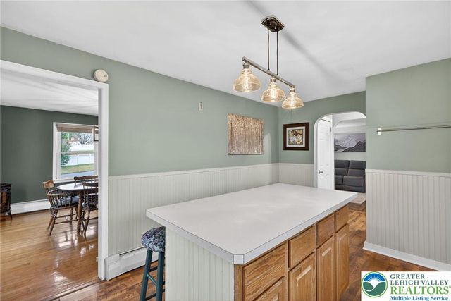 2515 East Texas Boulevard, Allentown City, PA 18103