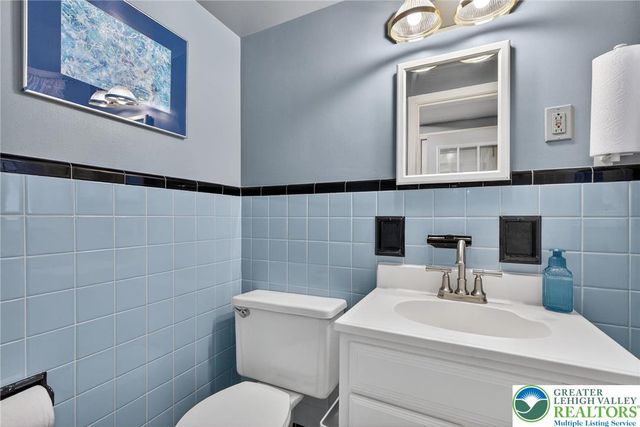 2515 East Texas Boulevard, Allentown City, PA 18103