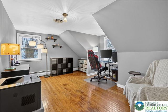 2515 East Texas Boulevard, Allentown City, PA 18103