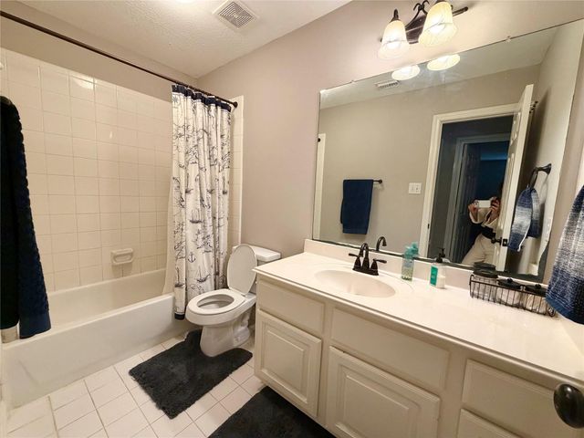 24527 Bay Hill Boulevard, Katy, TX 77494