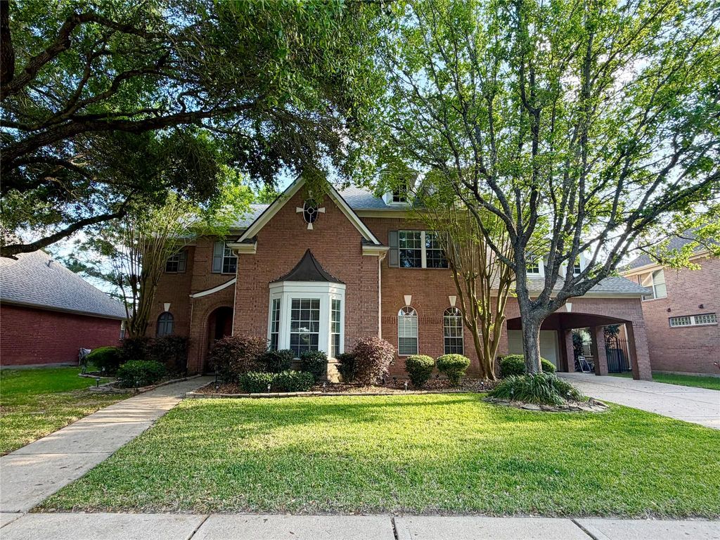 24527 Bay Hill Boulevard, Katy, TX 77494