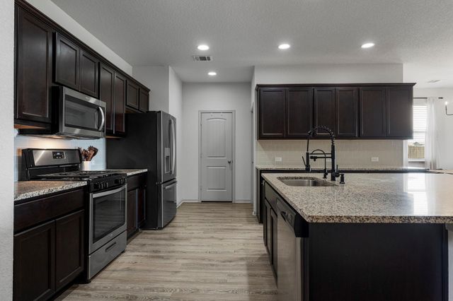 185 Struss DR, Georgetown, TX 78626