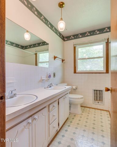 412 Hobart Street, Kingsport, TN 37664