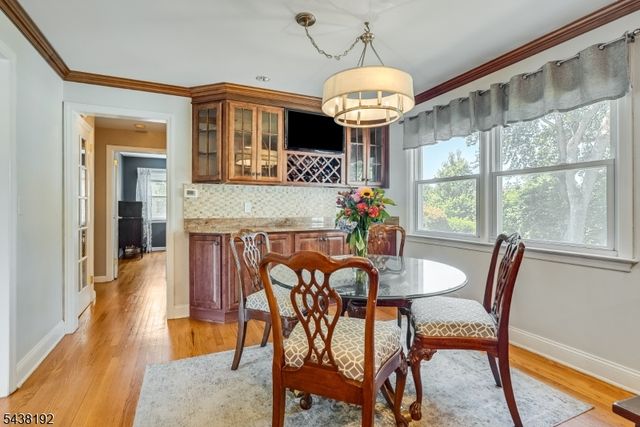 15 Harvey Dr, Summit City, NJ 07901