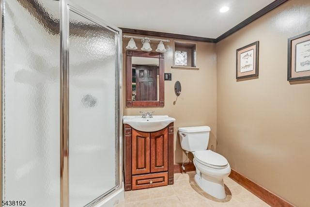 15 Harvey Dr, Summit City, NJ 07901