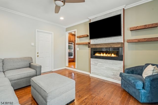 15 Harvey Dr, Summit City, NJ 07901