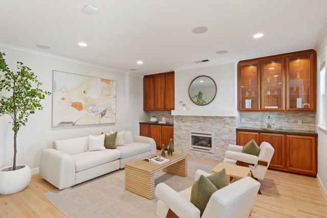 5087 Harwood Road, San Jose, CA 95124