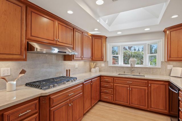 5087 Harwood Road, San Jose, CA 95124