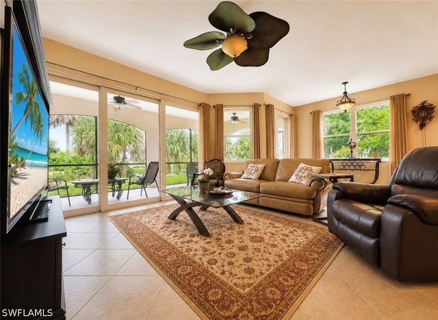 1277 Rialto WAY 102, Naples, FL 34114