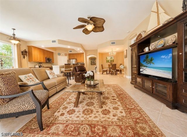 1277 Rialto WAY 102, Naples, FL 34114