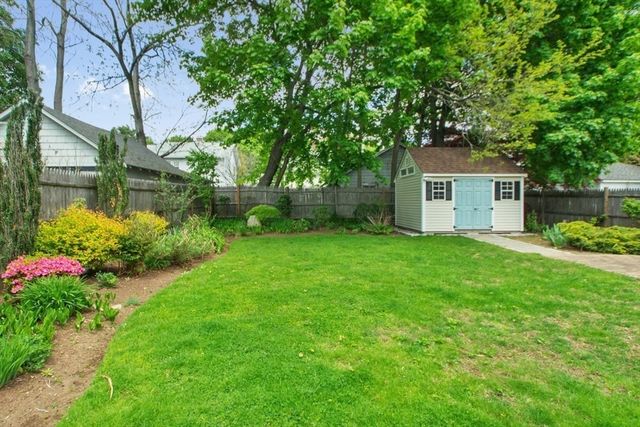 48 Belvidere Ave, Framingham, MA 01701
