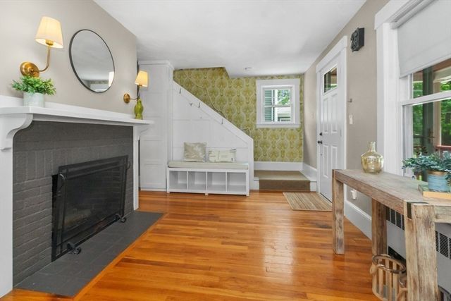 48 Belvidere Ave, Framingham, MA 01701
