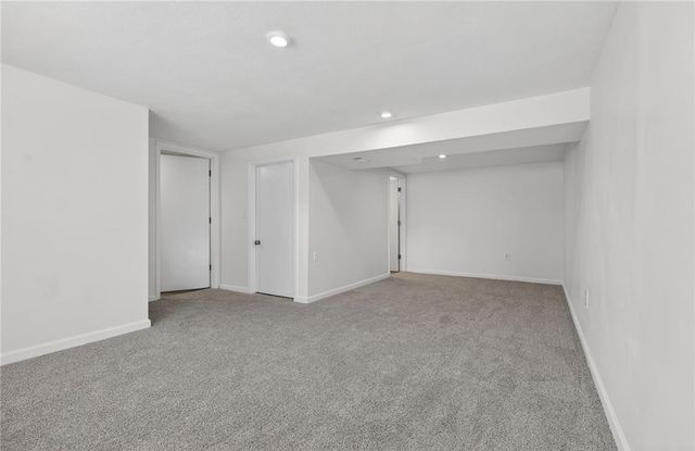 309 SE Avon Street, Blue Springs, MO 64014