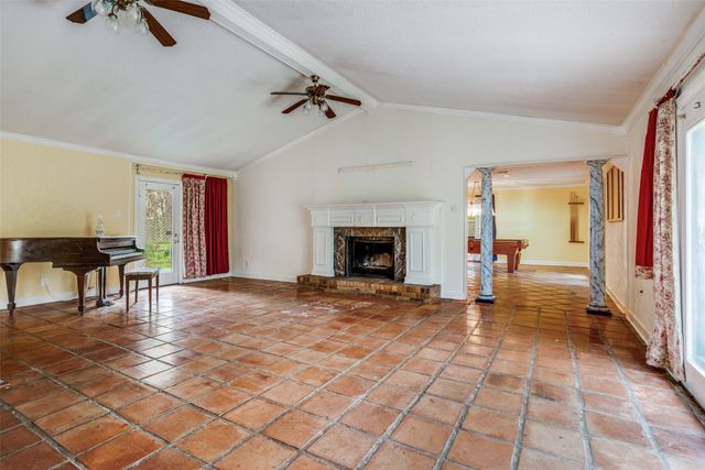 1620 Mamie Road, Greenville, TX 75402